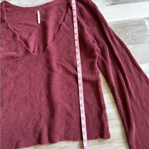 Free People Raspberry Knit Top - Picture 4 of 5